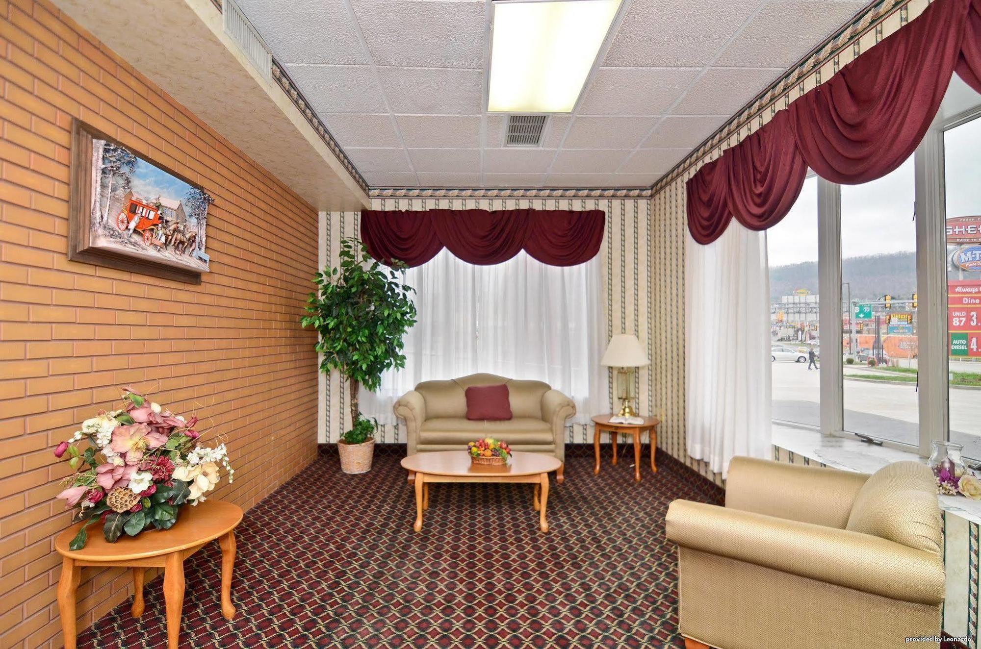 Days Inn By Wyndham Breezewood Exterior foto